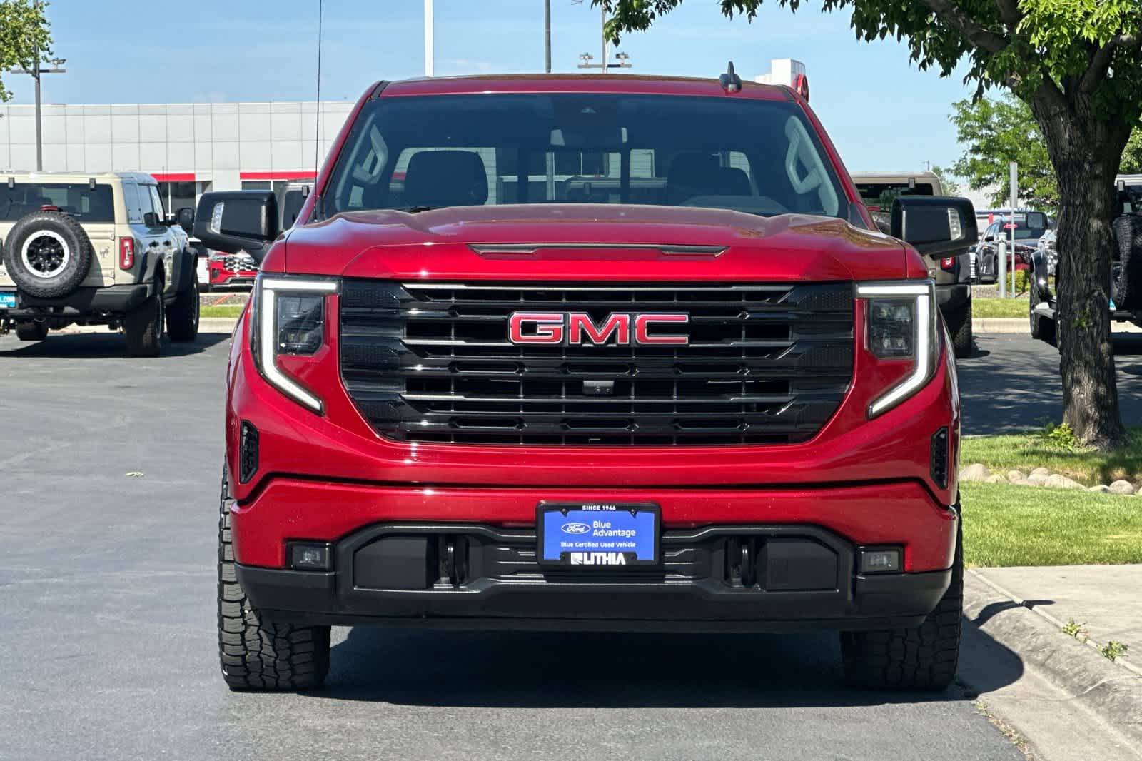 Thumbnail: 2023 GMC Sierra 1500 - 10