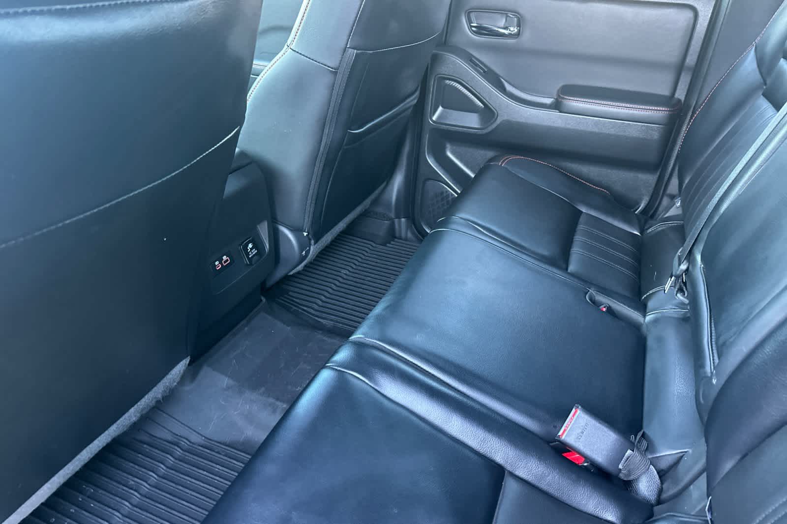 Thumbnail: 2023 Nissan Frontier - 4