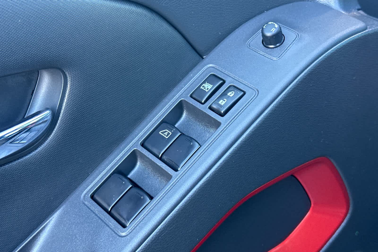 Thumbnail: 2023 Nissan Frontier - 13