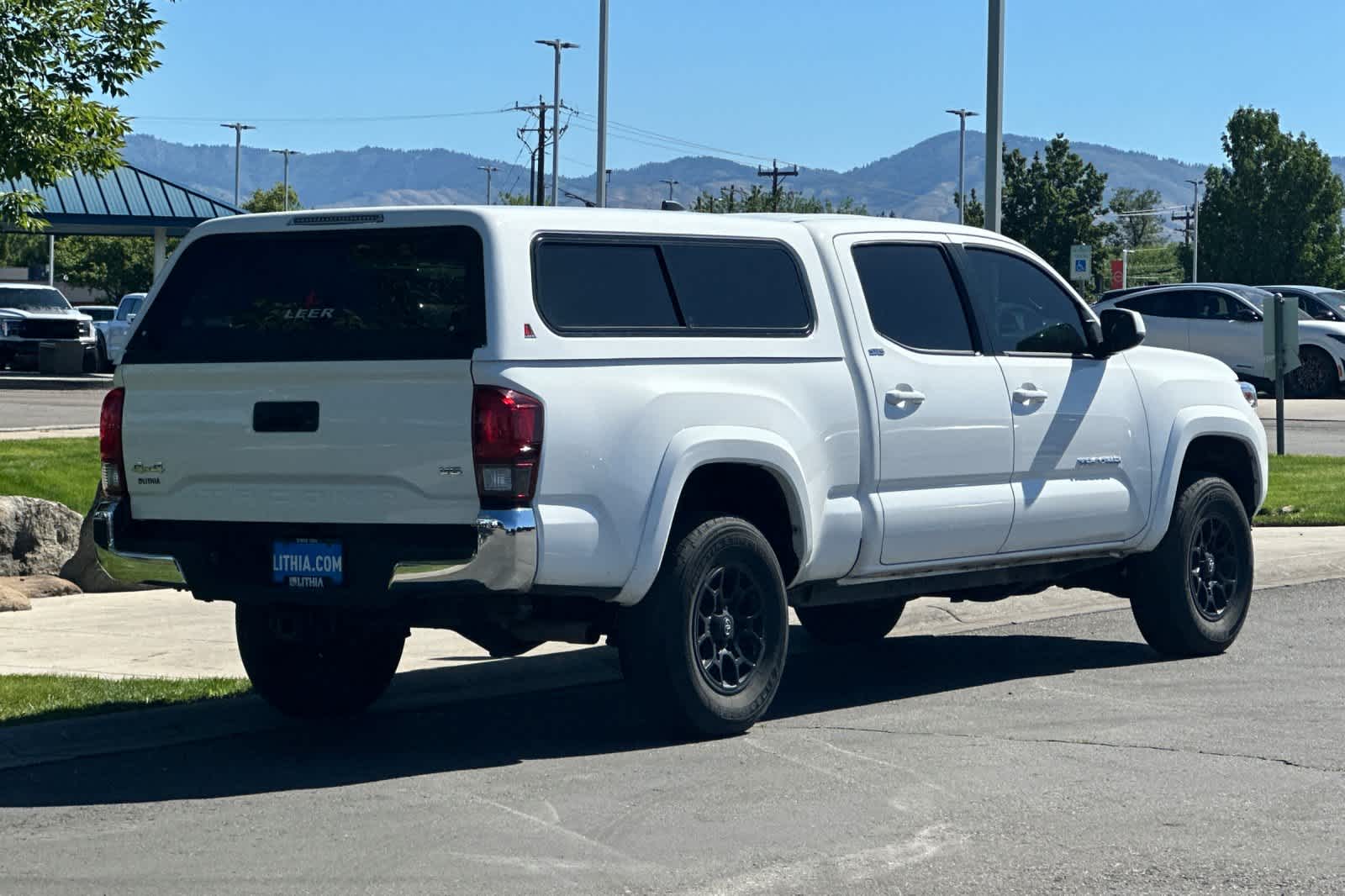 Thumbnail: 2022 Toyota Tacoma - 2