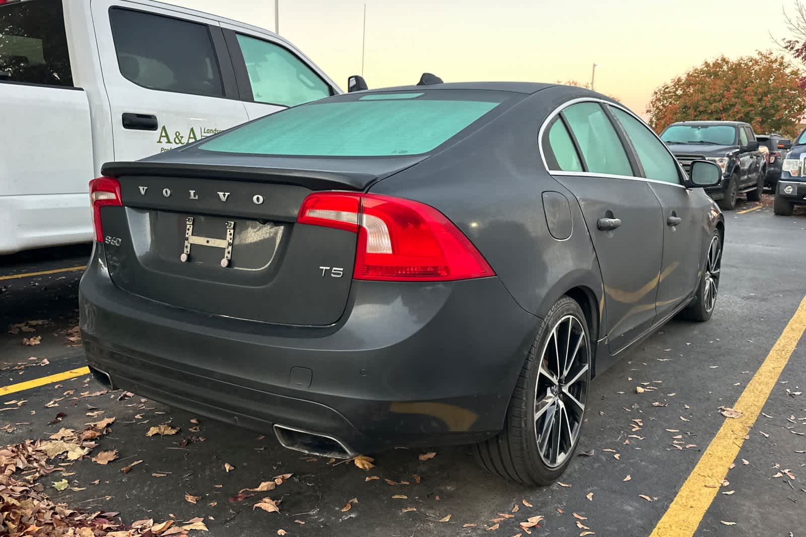 Thumbnail: 2016 Volvo S60 - 2