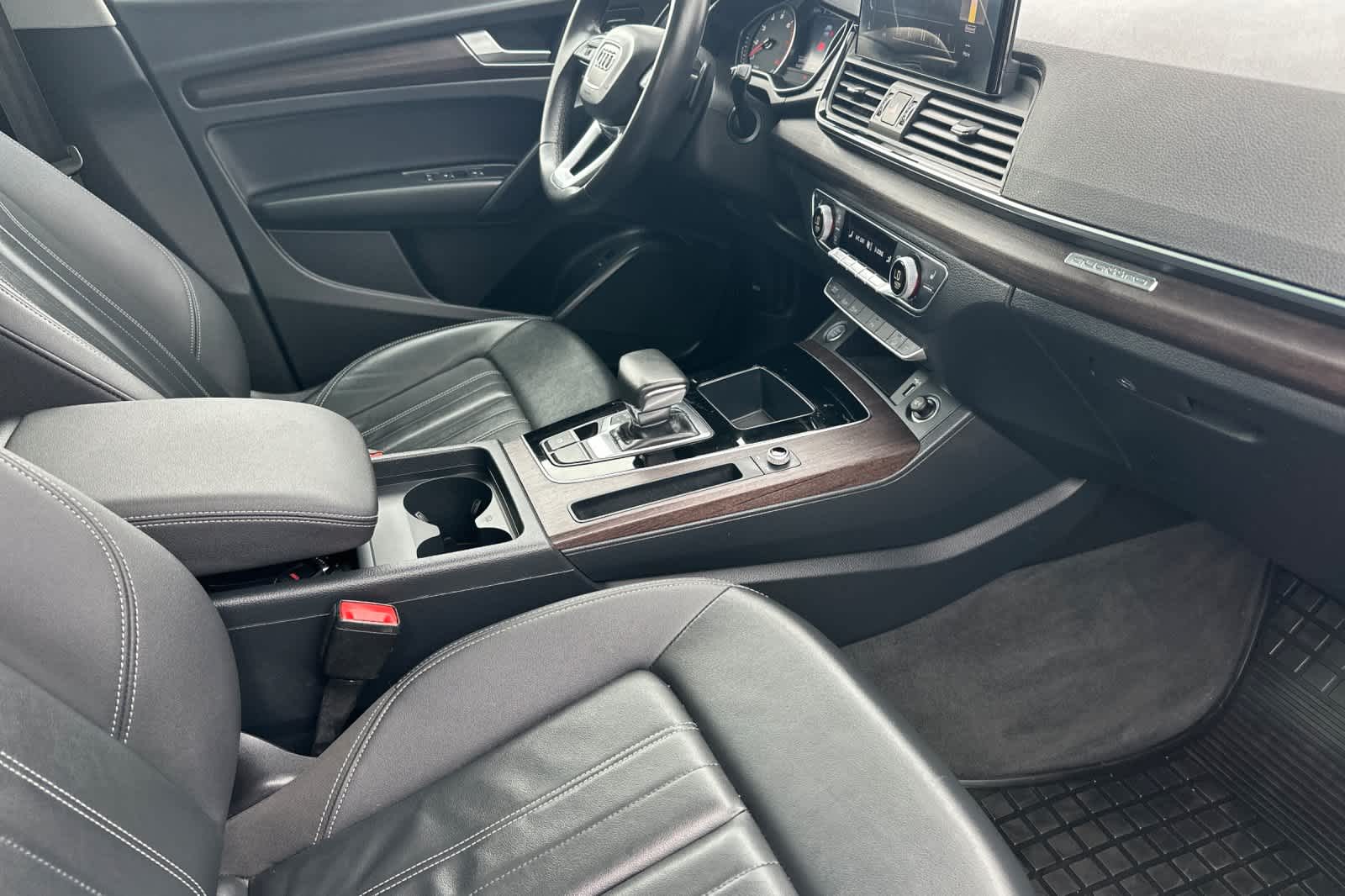 Thumbnail: 2023 Audi Q5 - 16