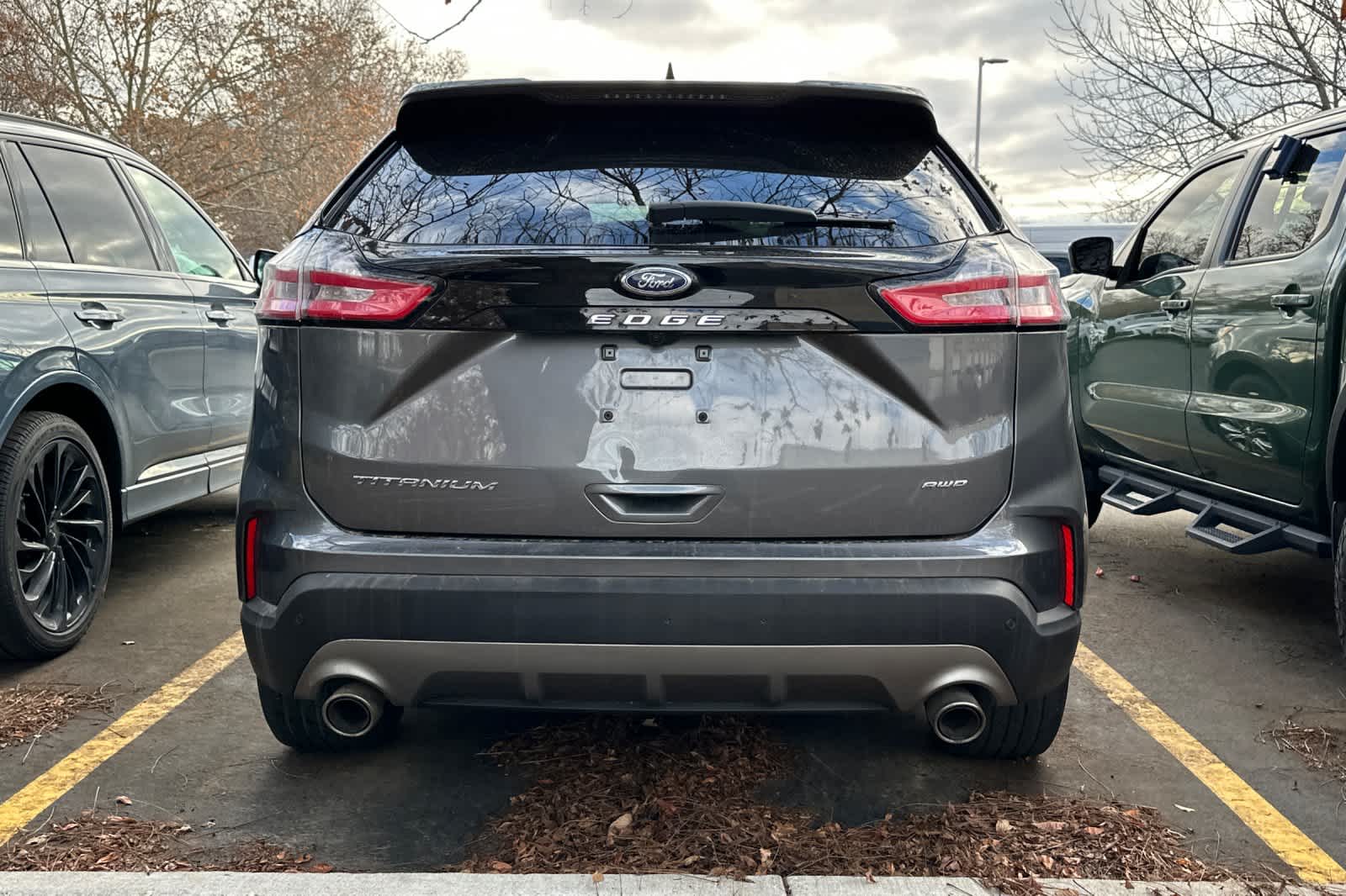 Thumbnail: 2024 Ford Edge - 3