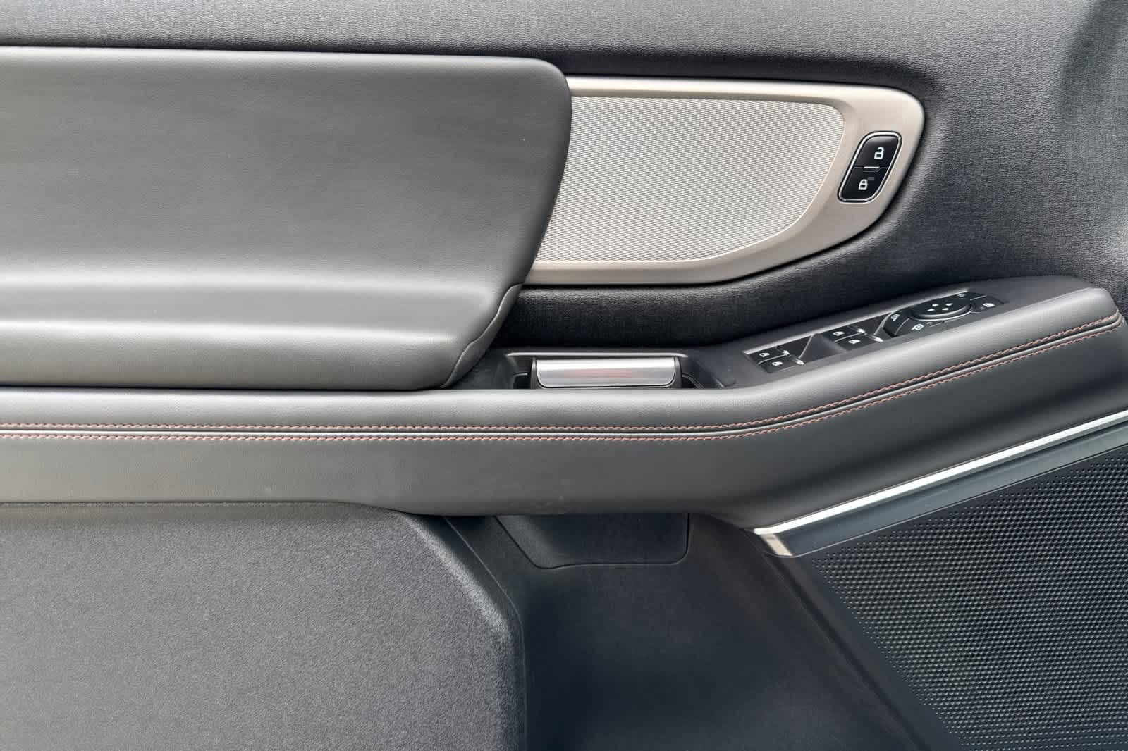 Thumbnail: 2025 Ford Expedition - 12