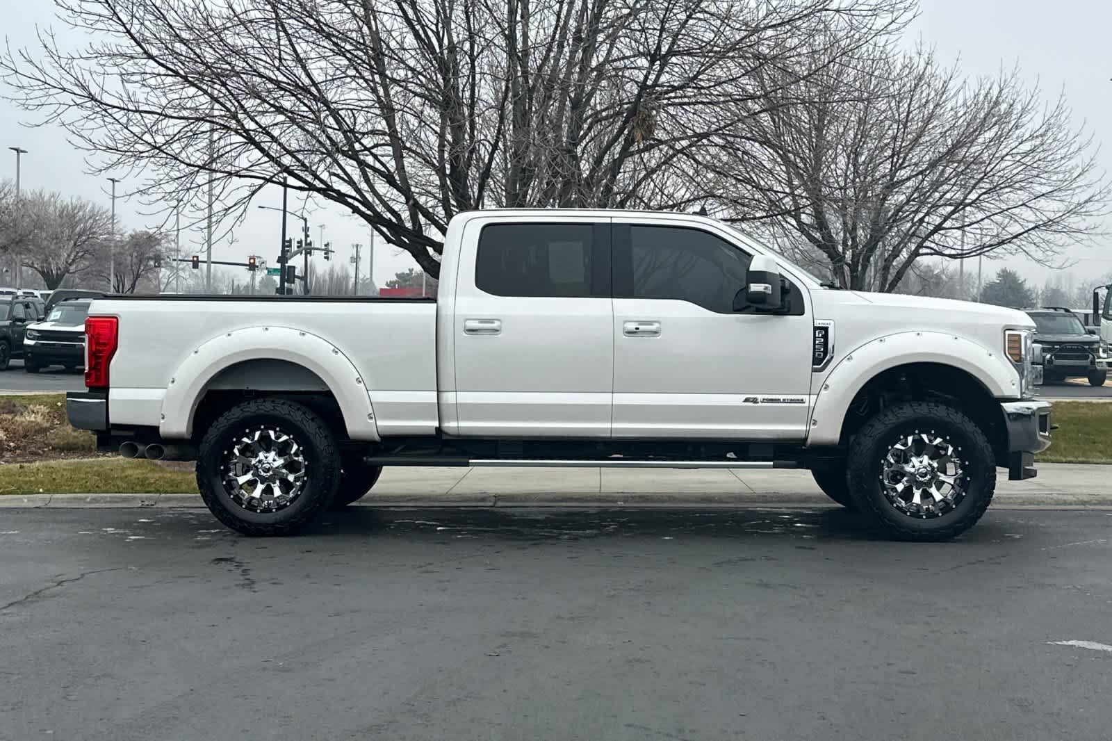 Thumbnail: 2019 Ford F-250 - 8