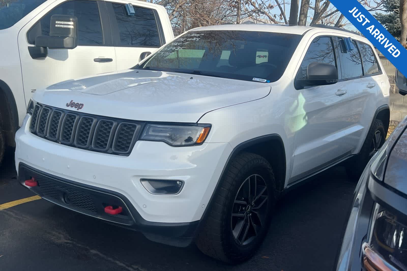 Thumbnail: 2017 Jeep Grand Cherokee - 1