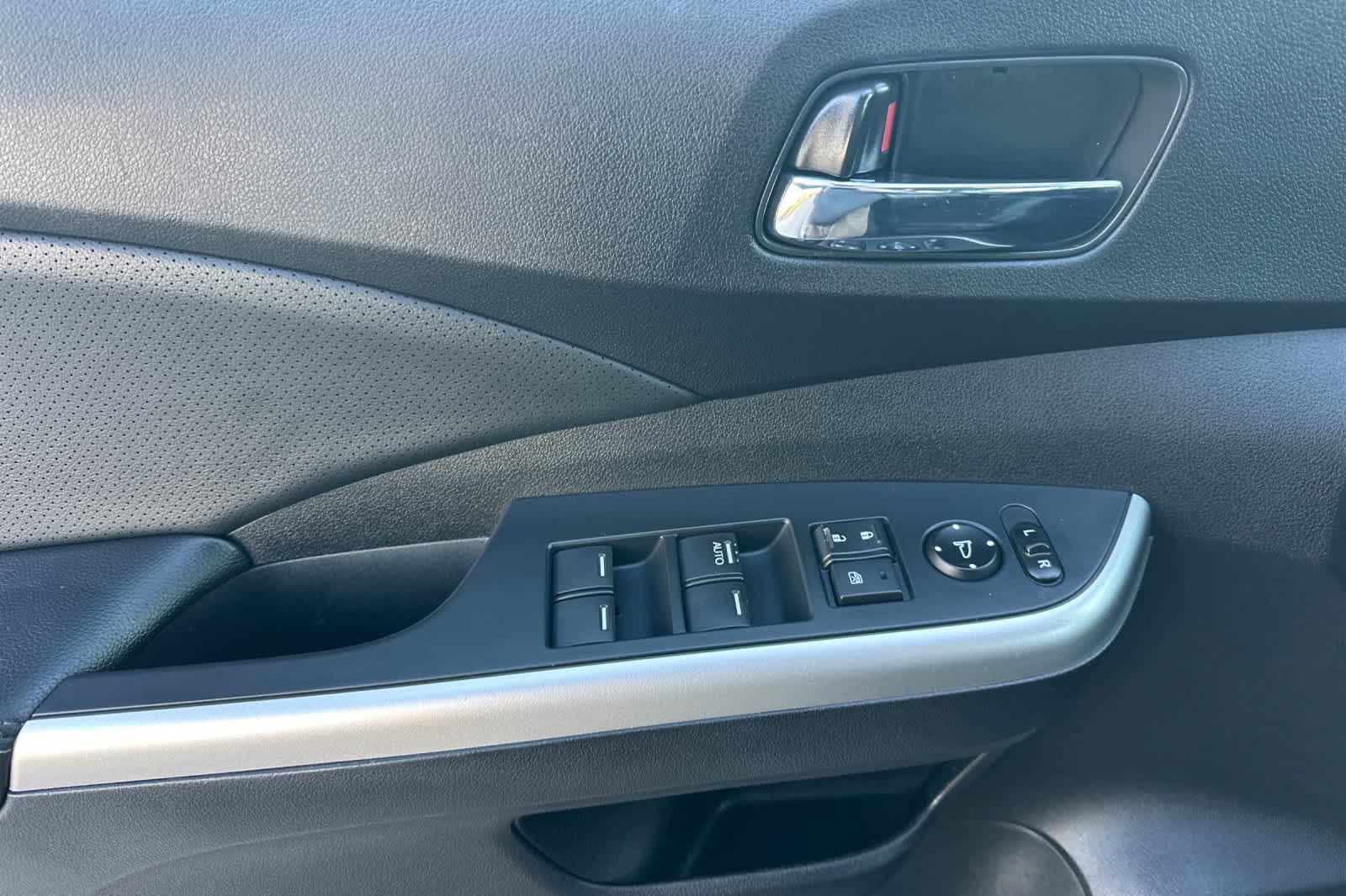 Thumbnail: 2015 Honda CR-V - 12