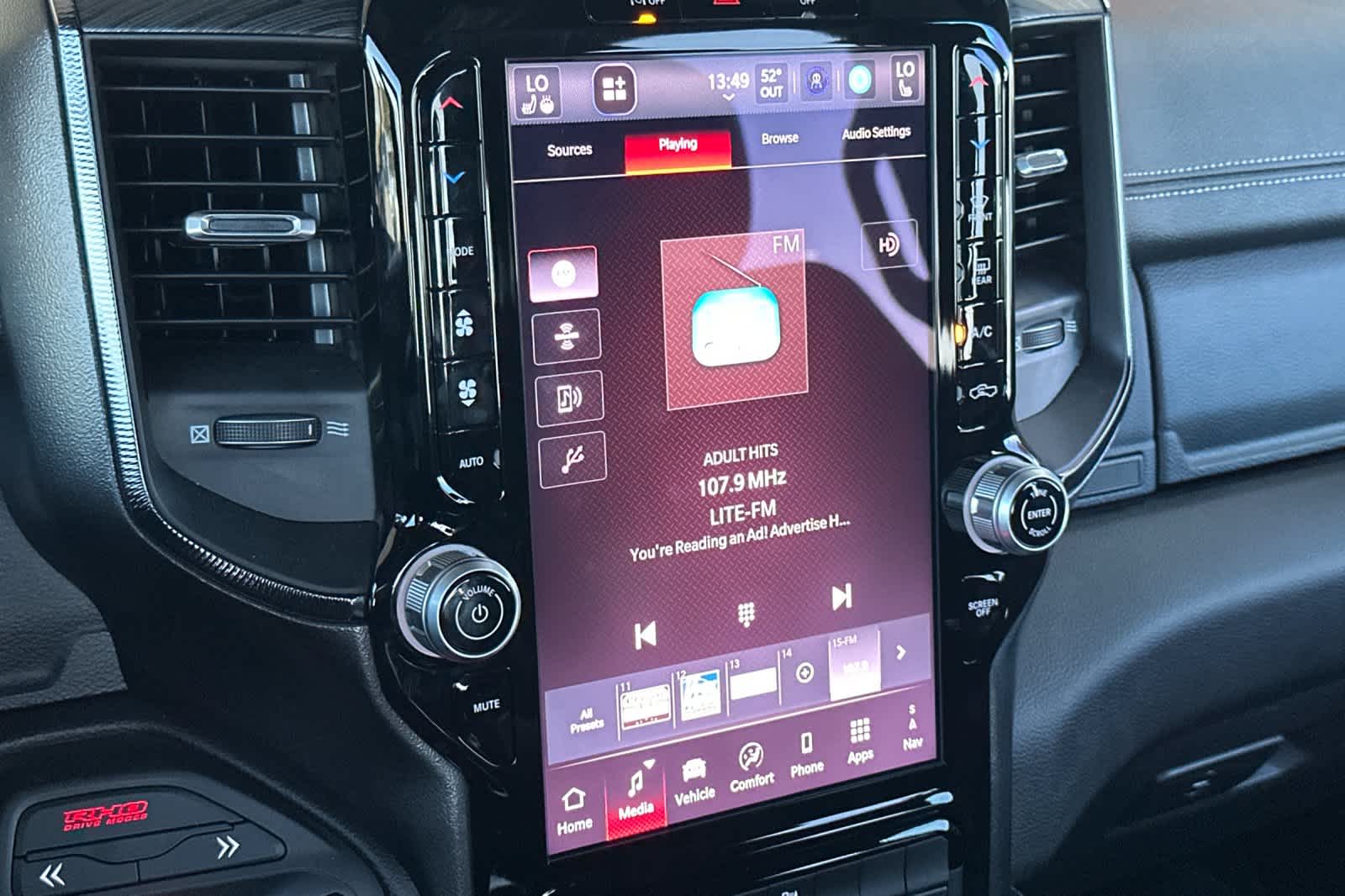 Thumbnail: 2025 RAM 1500 - 17