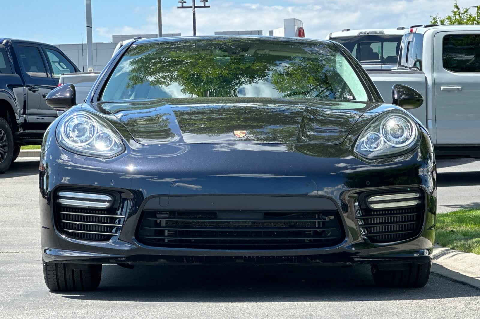 Thumbnail: 2014 Porsche Panamera - 10