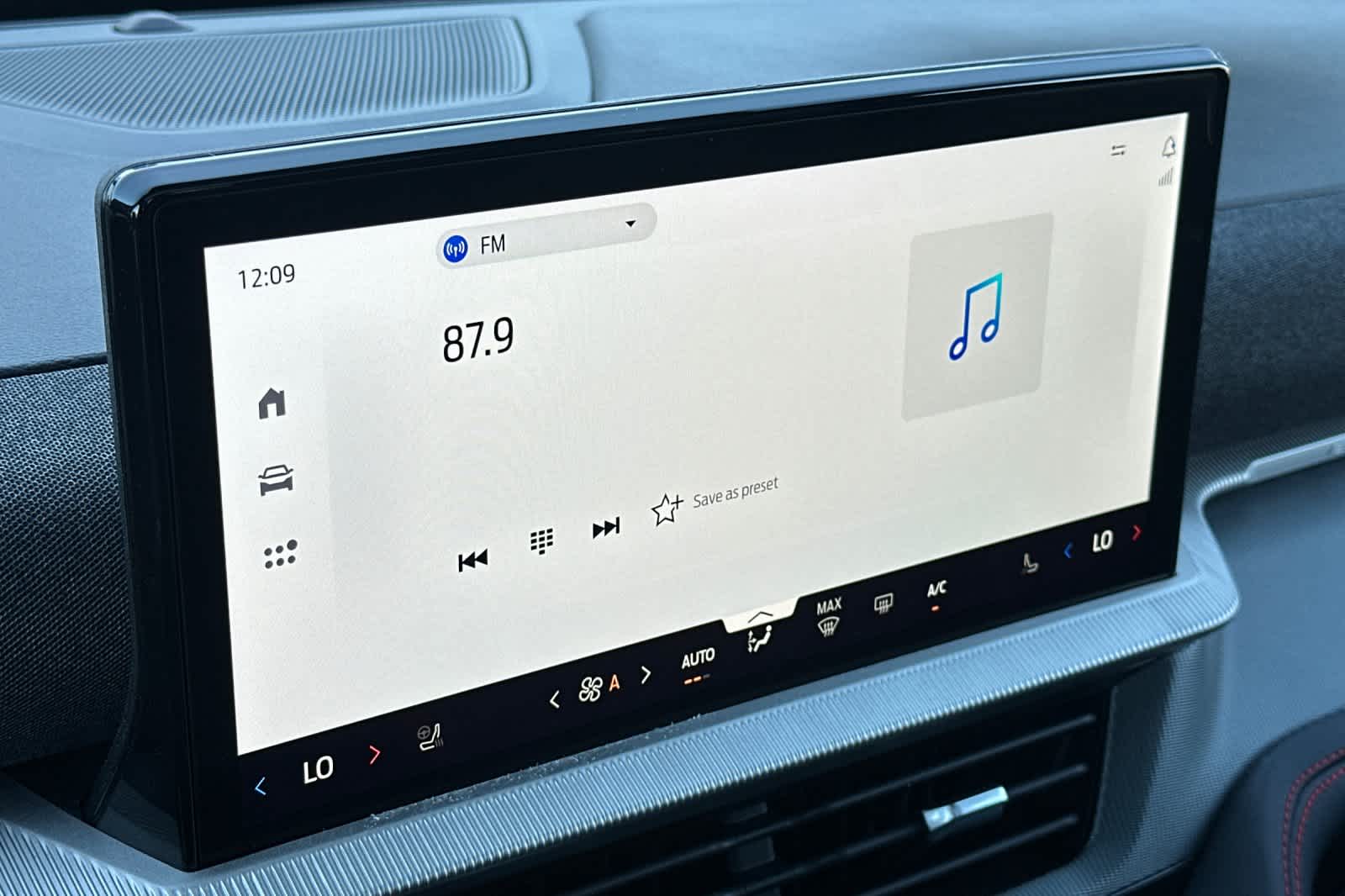 Thumbnail: 2025 Ford Explorer - 19