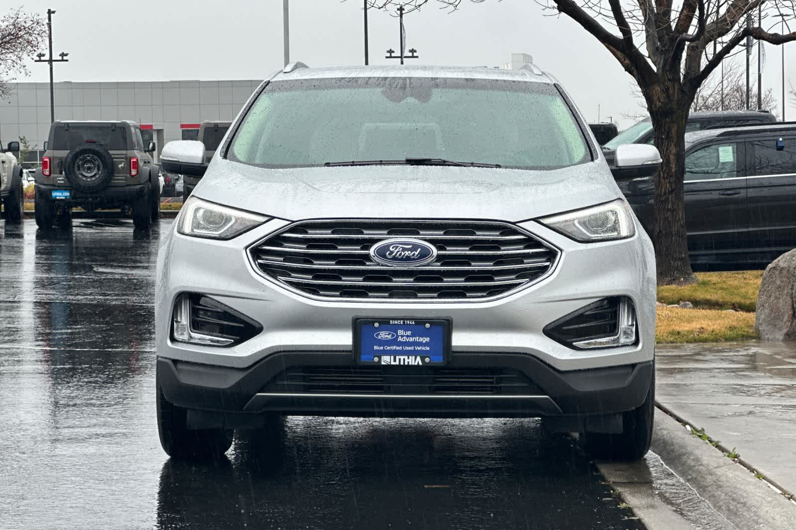 Thumbnail: 2019 Ford Edge - 10