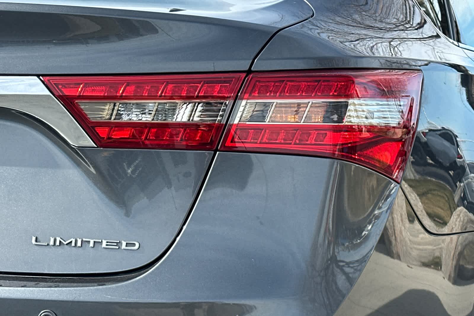 Thumbnail: 2017 Toyota Avalon - 27