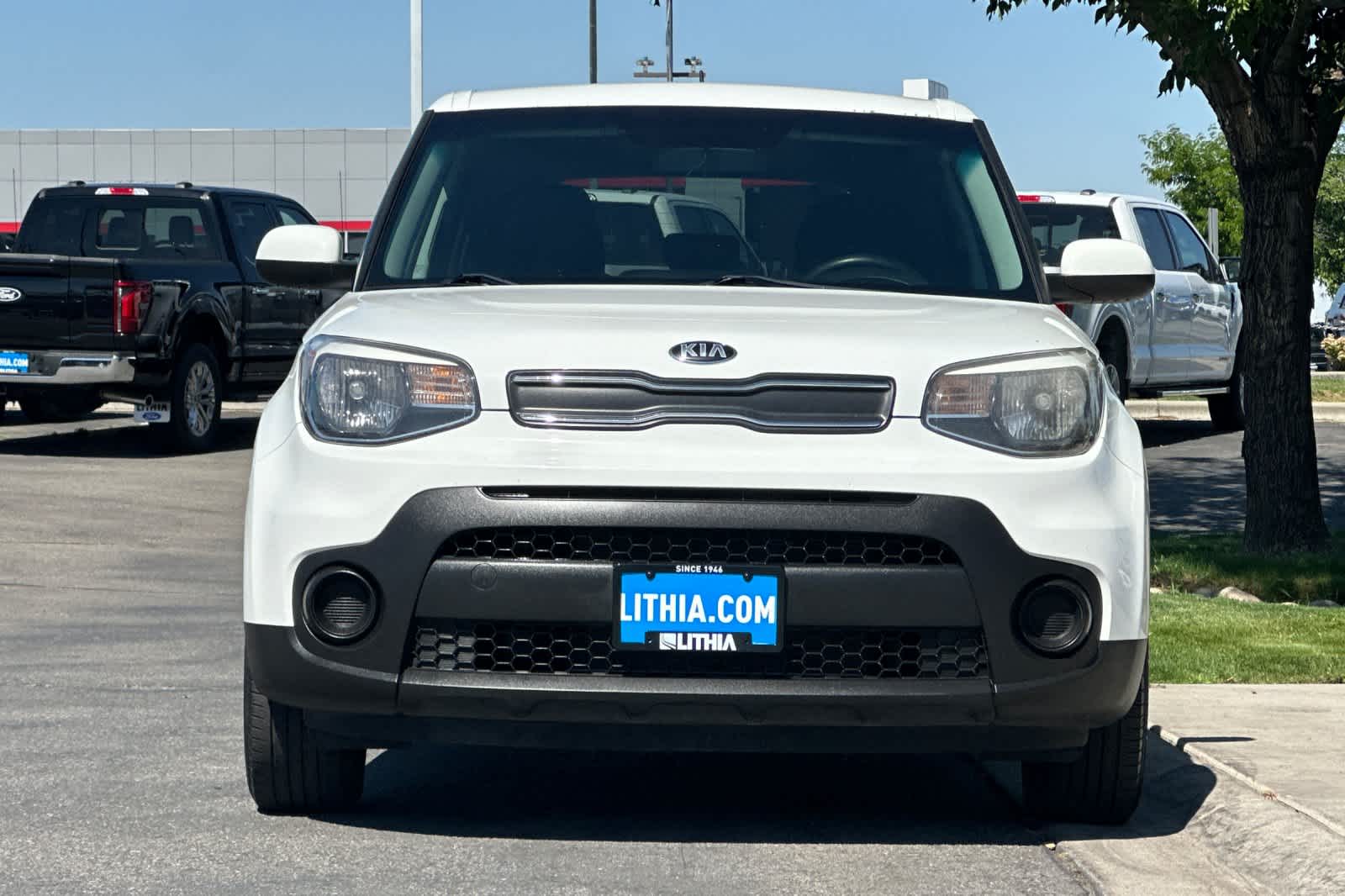 Thumbnail: 2017 Kia Soul - 10