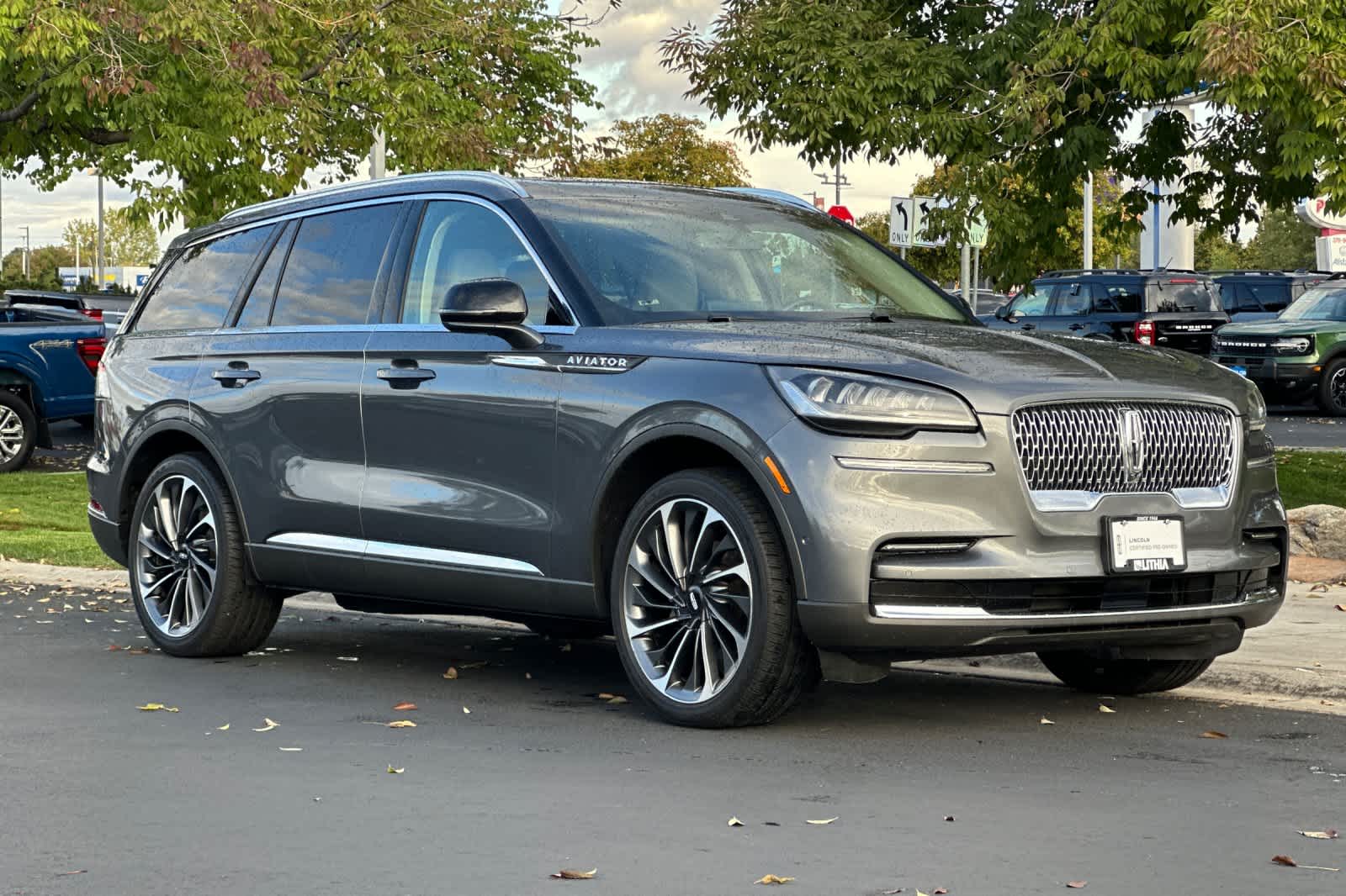 Thumbnail: 2023 Lincoln Aviator - 9