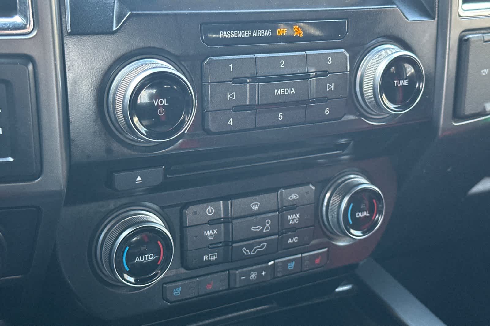 Thumbnail: 2016 Ford F-150 - 20