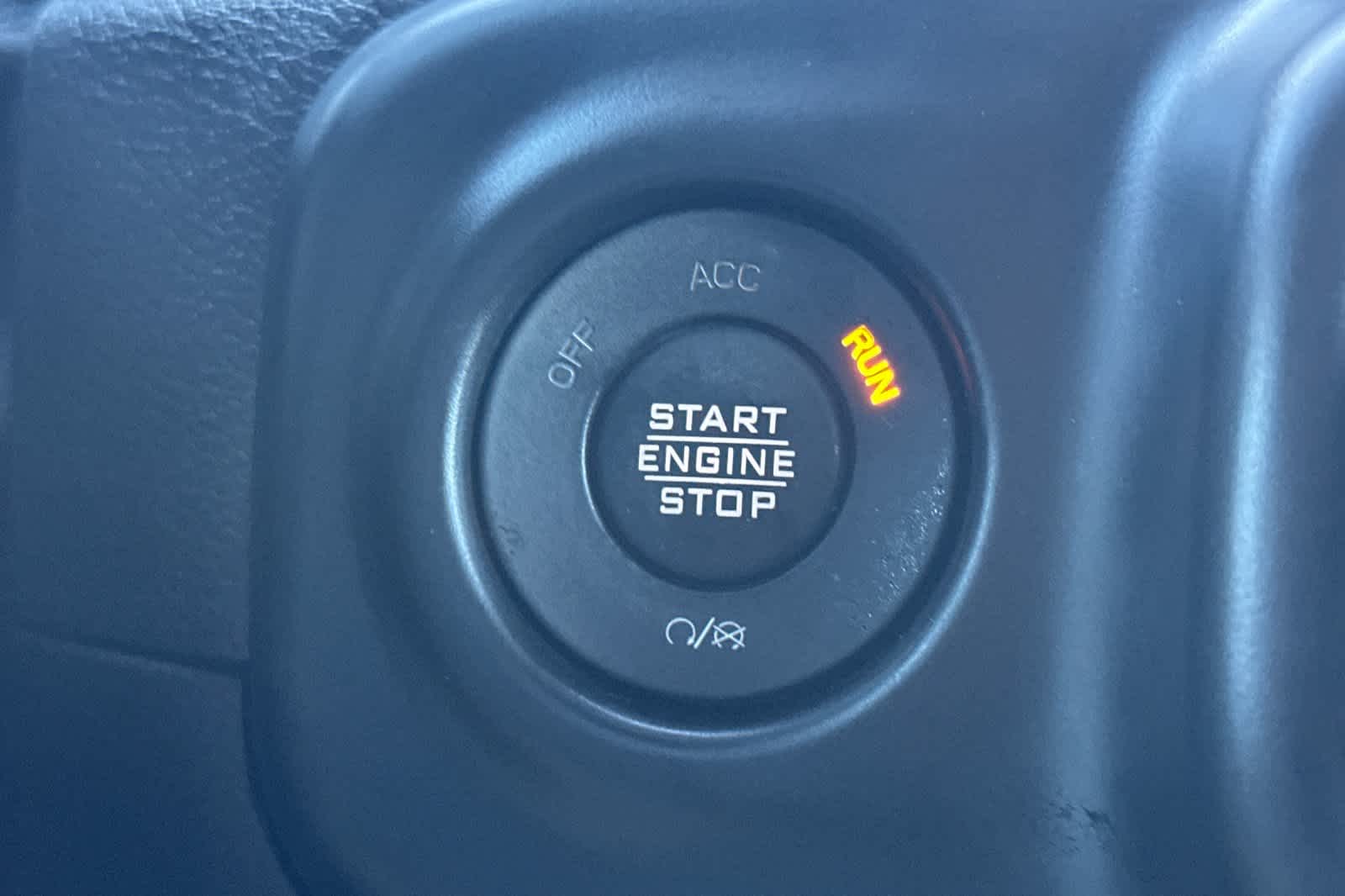 Thumbnail: 2021 Jeep Wrangler - 22