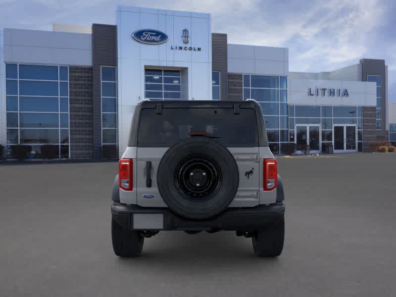 Thumbnail: 2026 Ford Bronco - 5