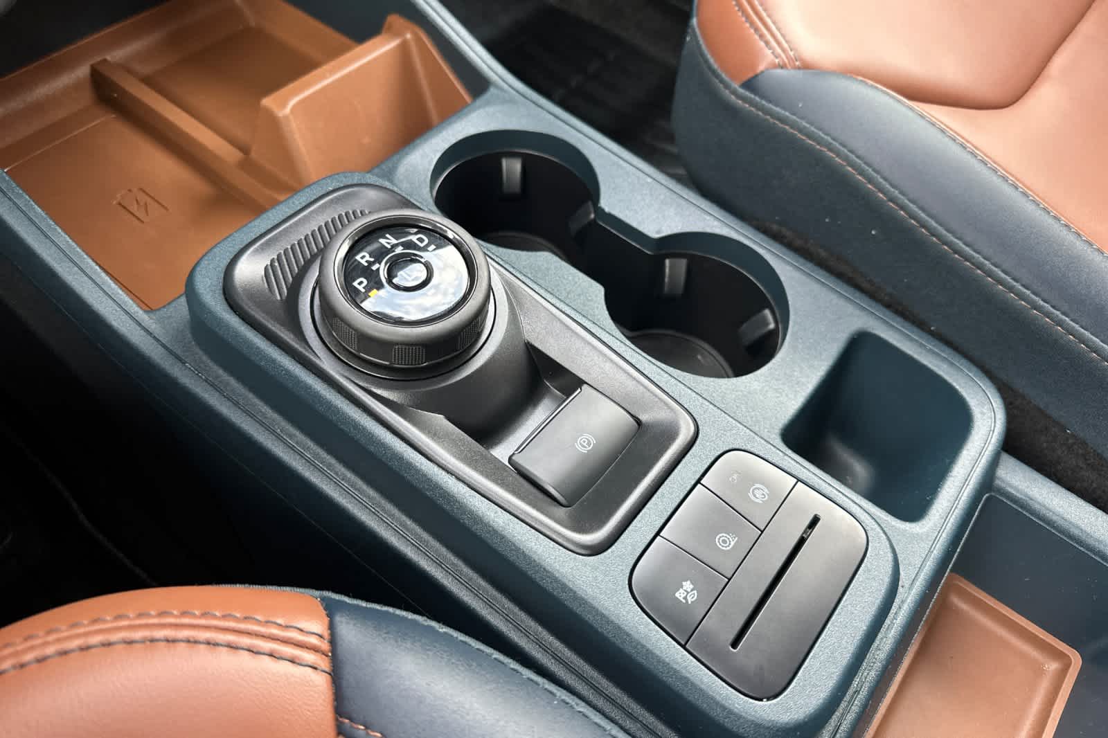 Thumbnail: 2024 Ford Maverick - 21