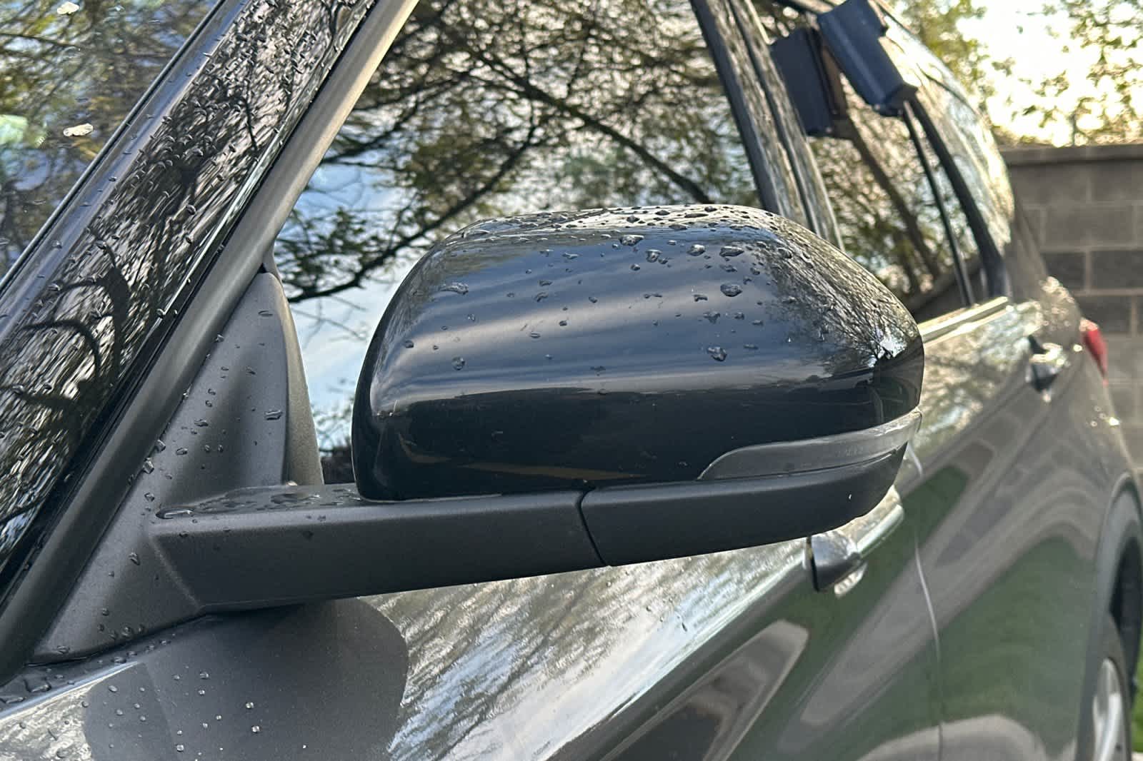 Thumbnail: 2022 Ford Explorer - 7