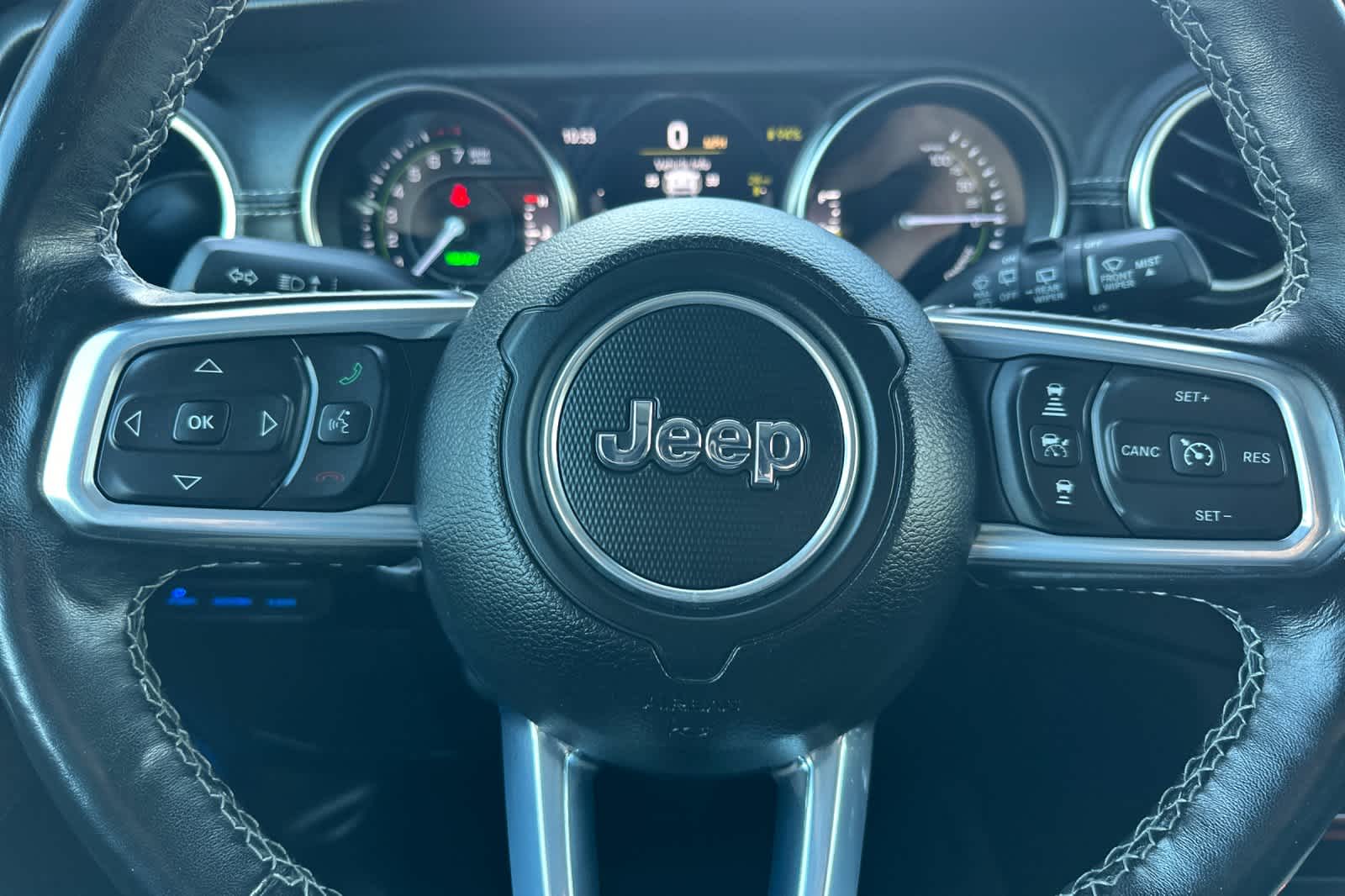 Thumbnail: 2021 Jeep Wrangler - 23