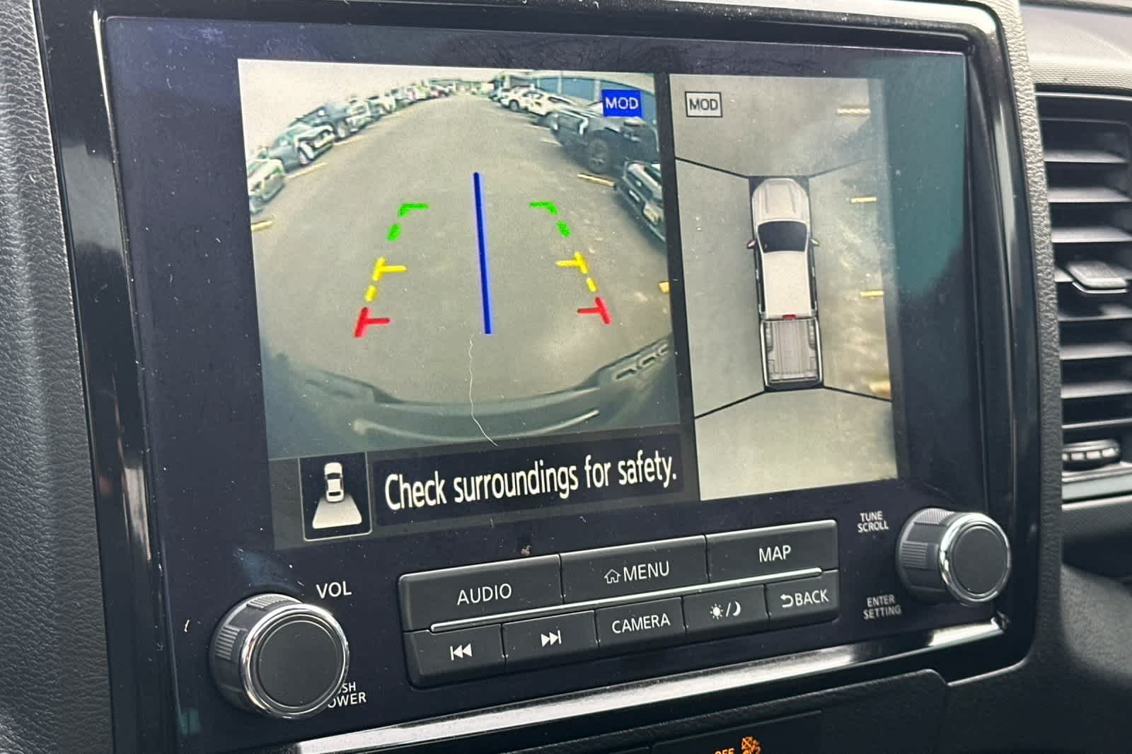 Thumbnail: 2022 Nissan Frontier - 18