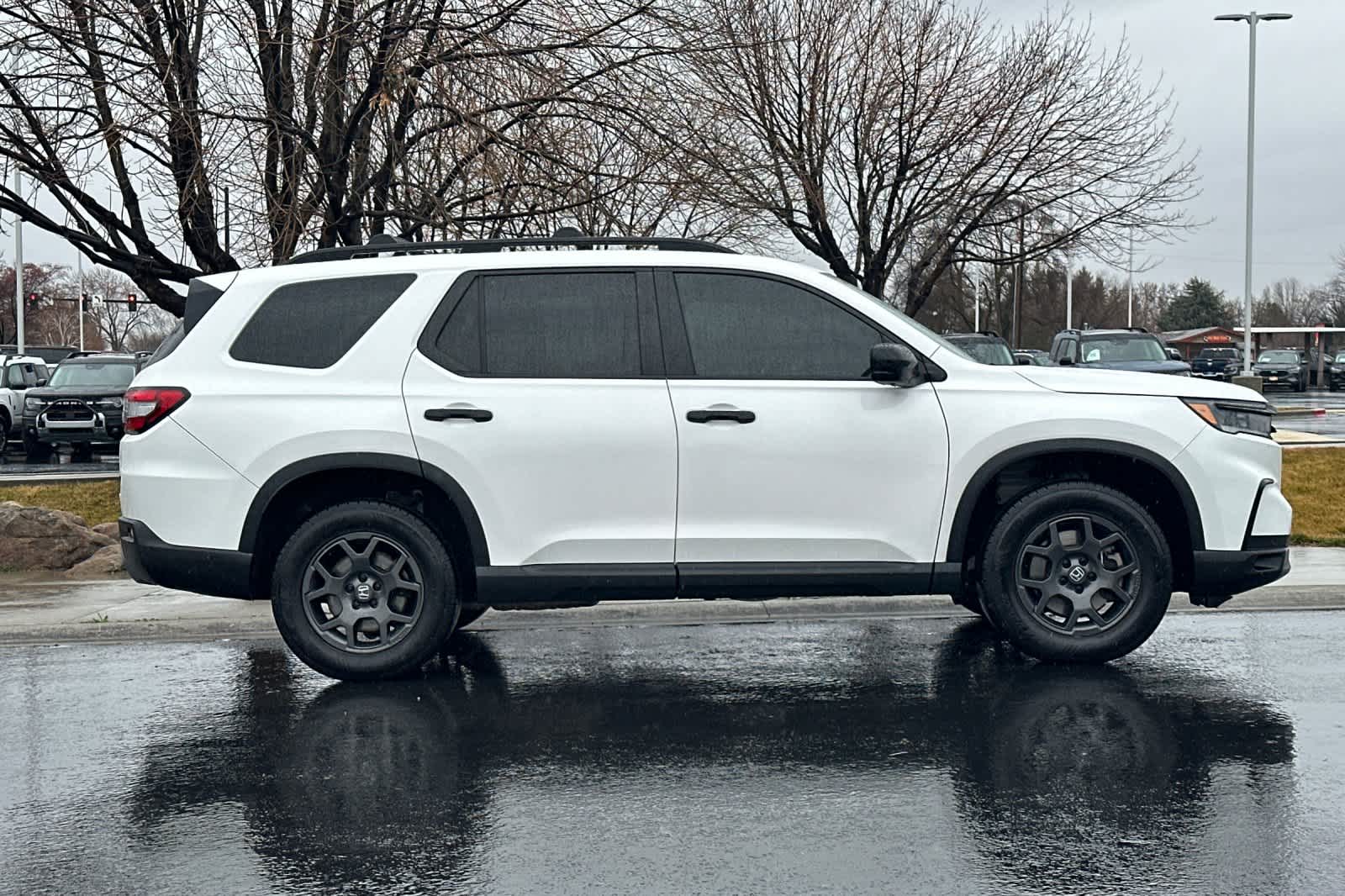 Thumbnail: 2023 Honda Pilot - 8