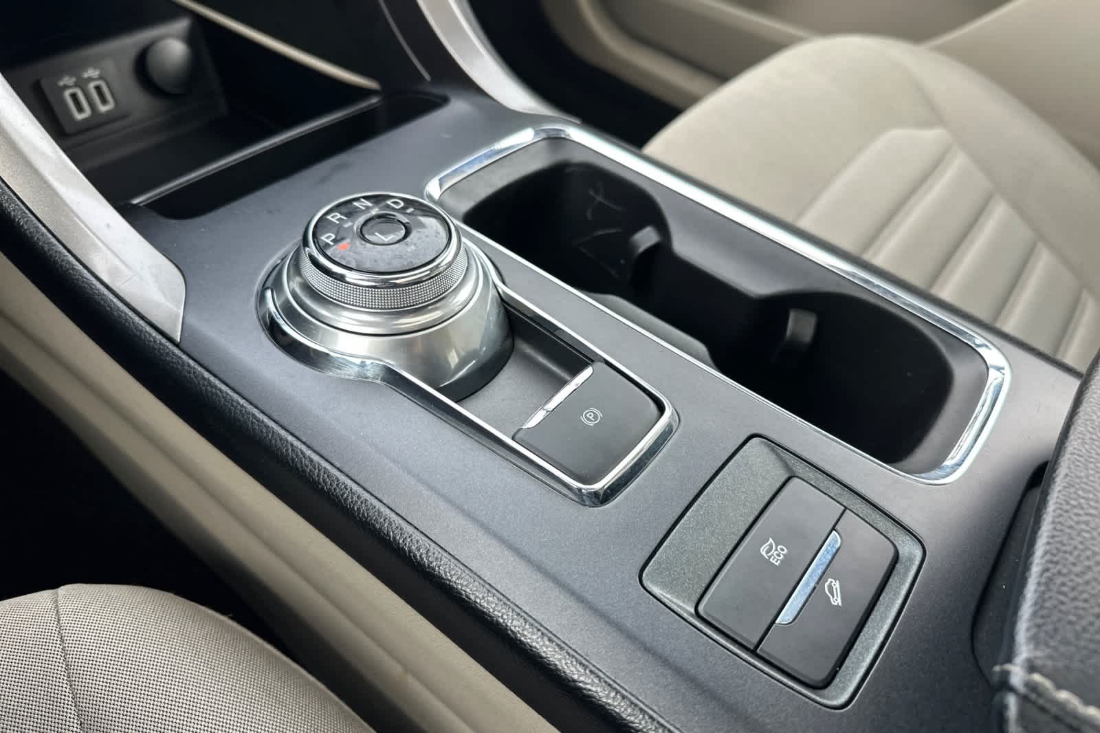 Thumbnail: 2019 Ford Fusion - 21