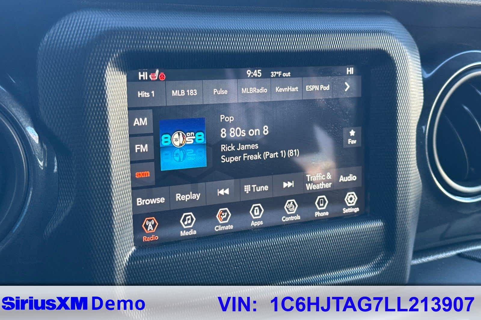 Thumbnail: 2020 Jeep Gladiator - 25