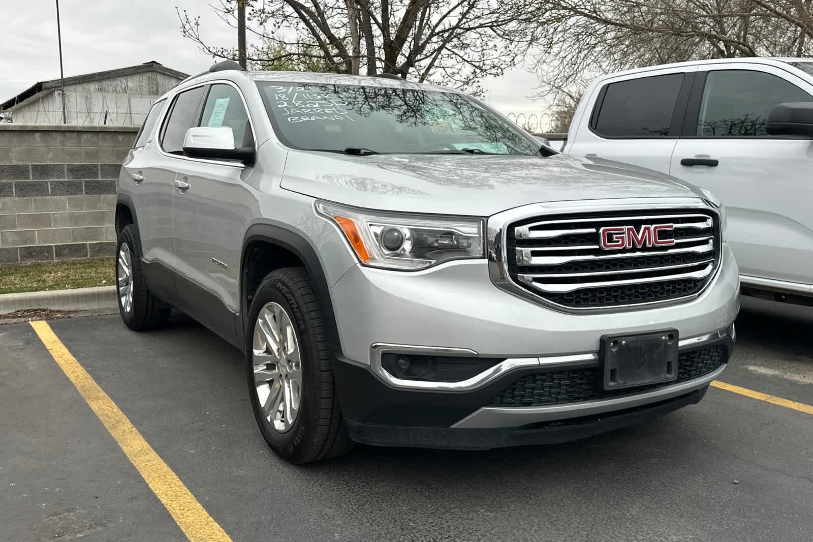 Thumbnail: 2018 GMC Acadia - 3