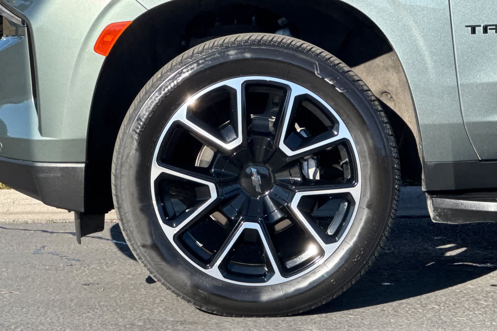 Thumbnail: 2023 Chevrolet Tahoe - 28