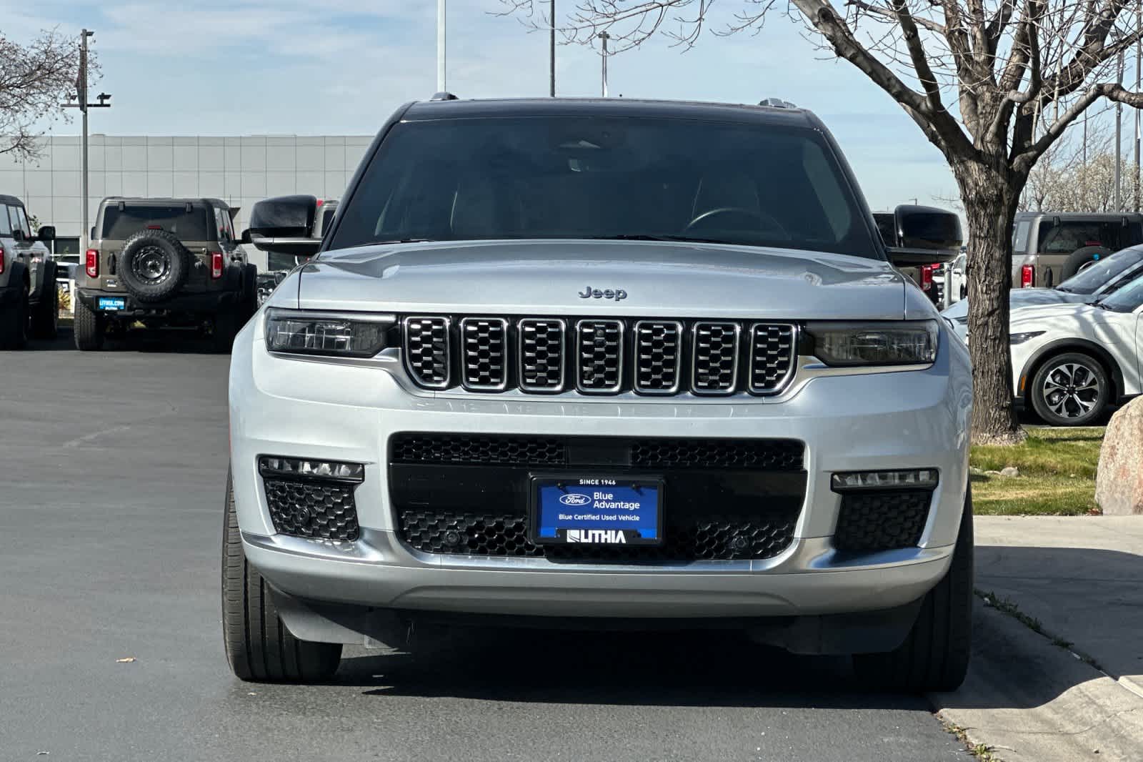 Thumbnail: 2023 Jeep Grand Cherokee - 9