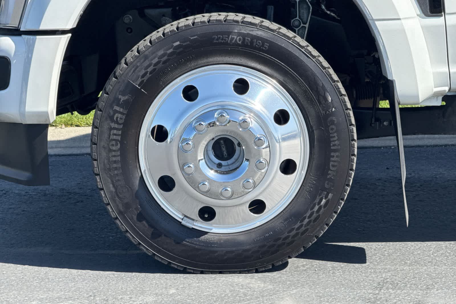 Thumbnail: 2025 Ford F-450 - 26