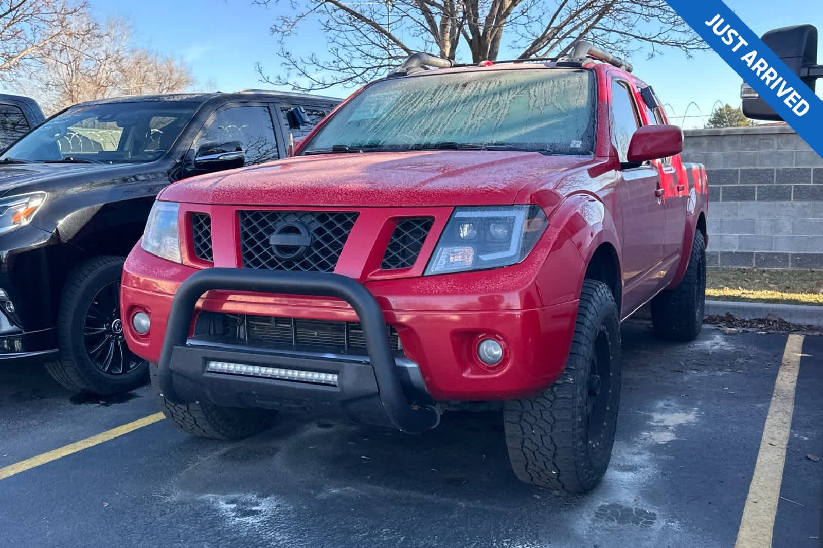 2011 Nissan Frontier PRO-4X's photo