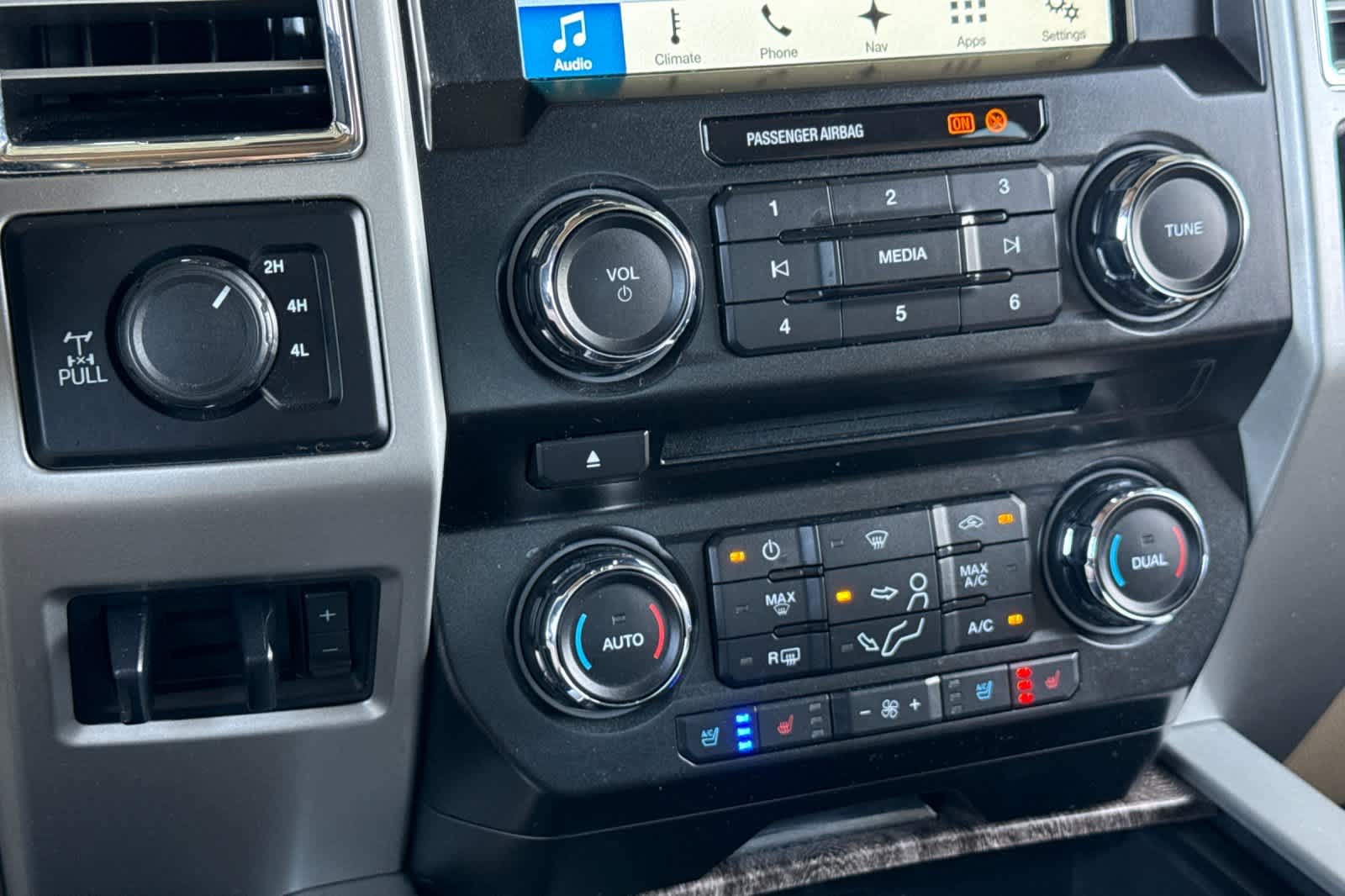 Thumbnail: 2017 Ford F-250 - 20