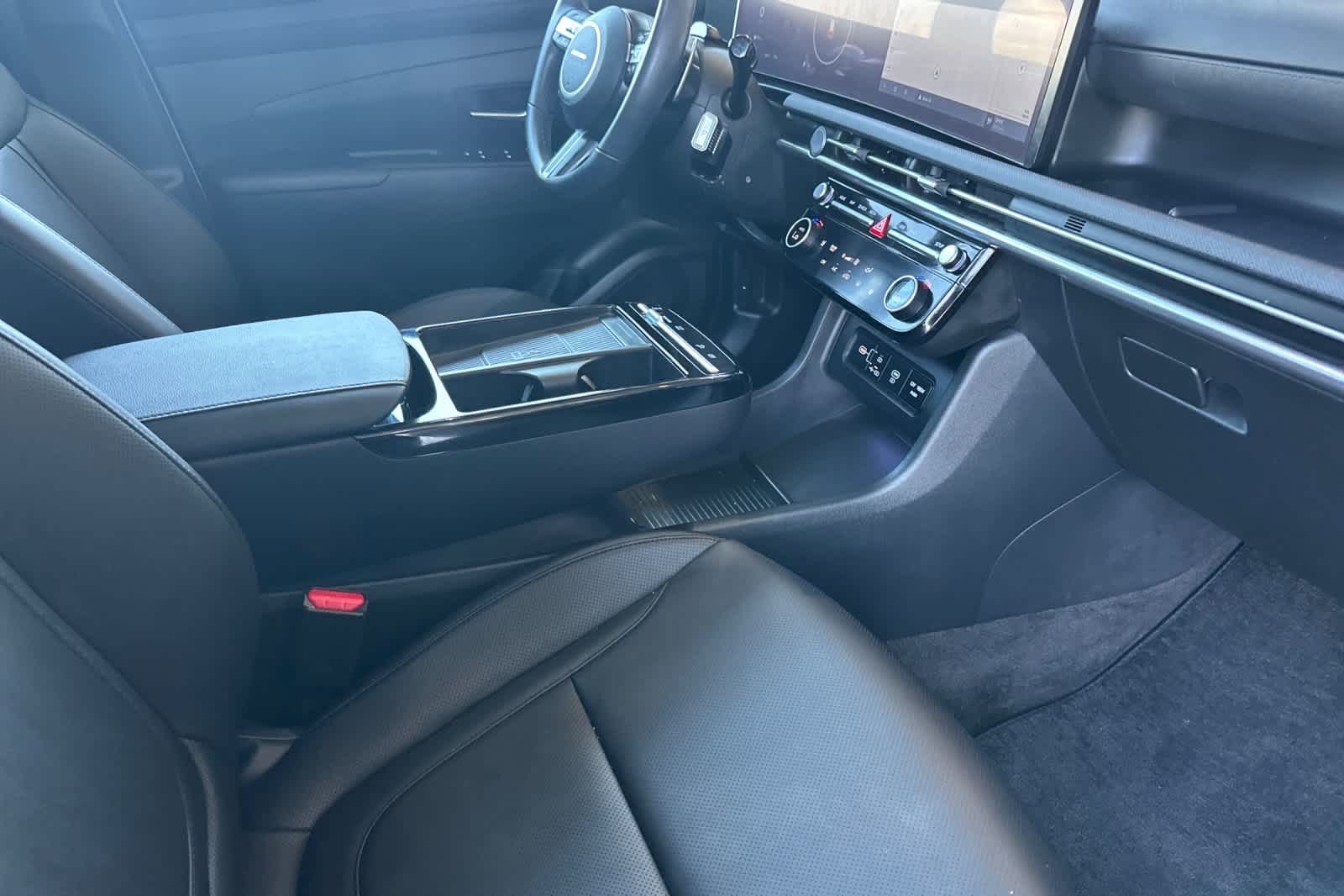 Thumbnail: 2025 Hyundai Tucson - 16