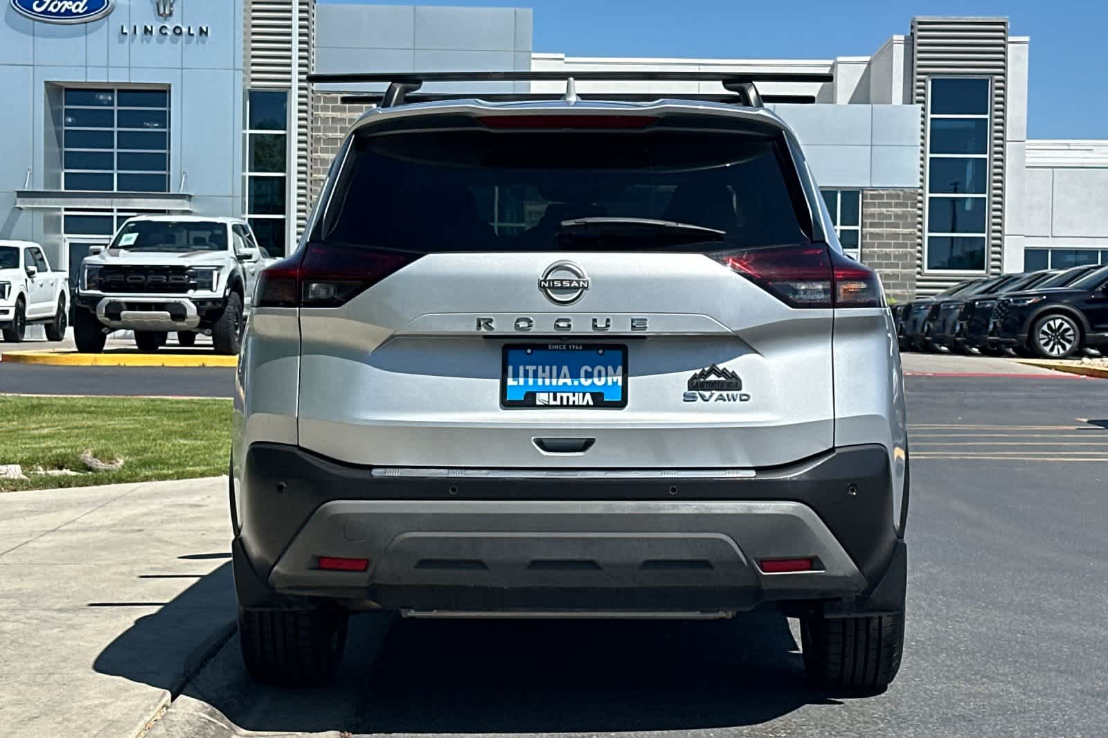 Thumbnail: 2023 Nissan Rogue - 7