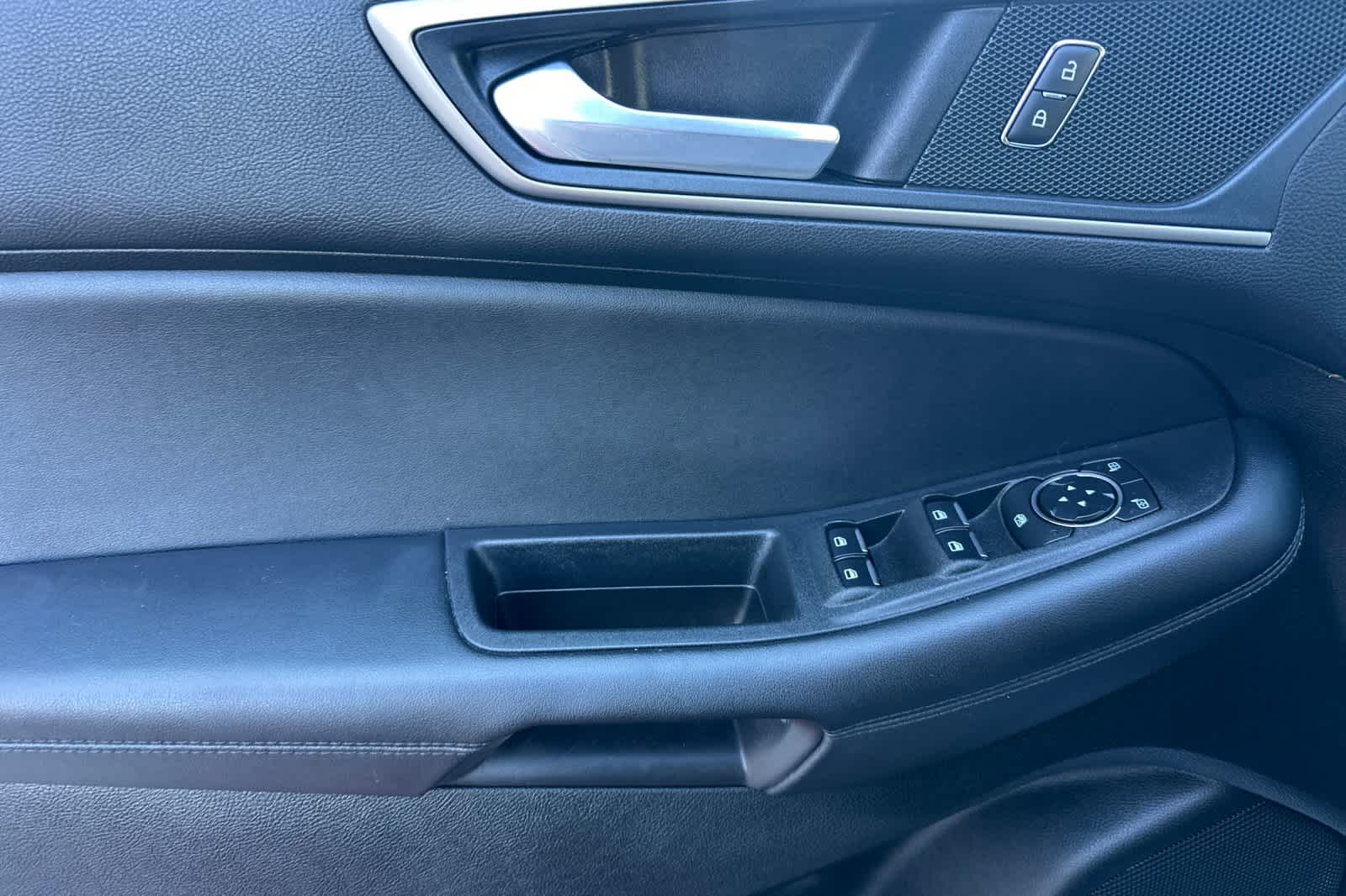 Thumbnail: 2024 Ford Edge - 12