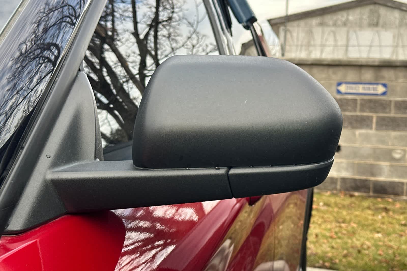 Thumbnail: 2020 Ford Explorer - 9