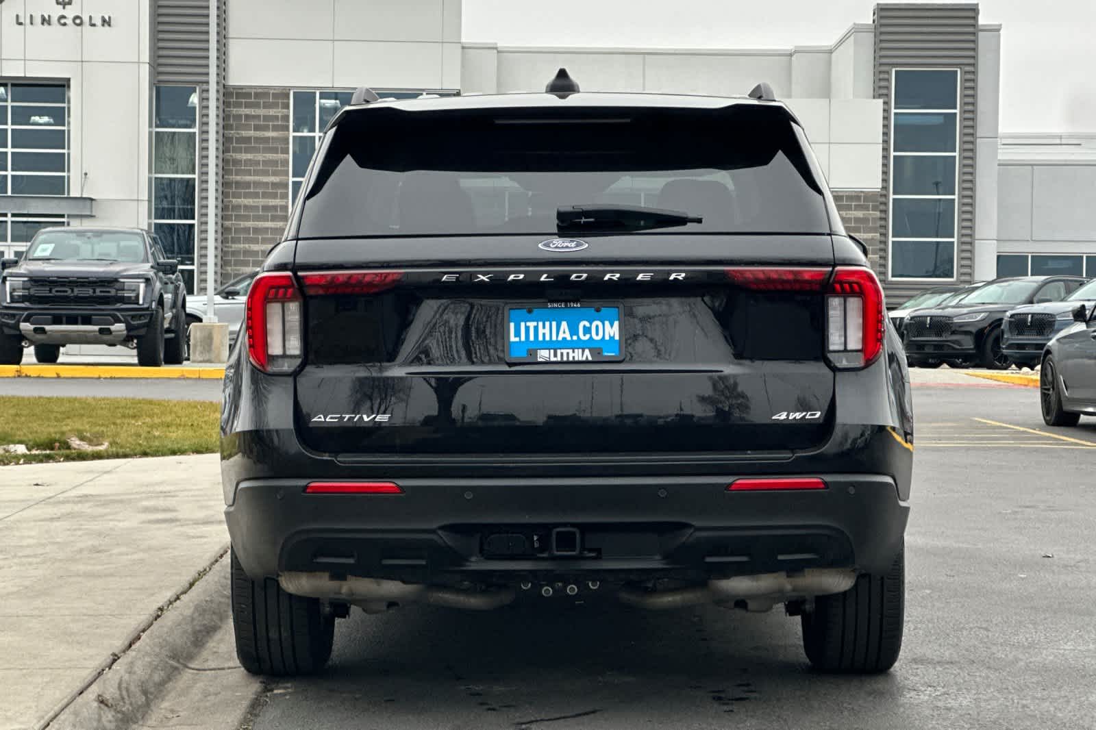 Thumbnail: 2025 Ford Explorer - 7