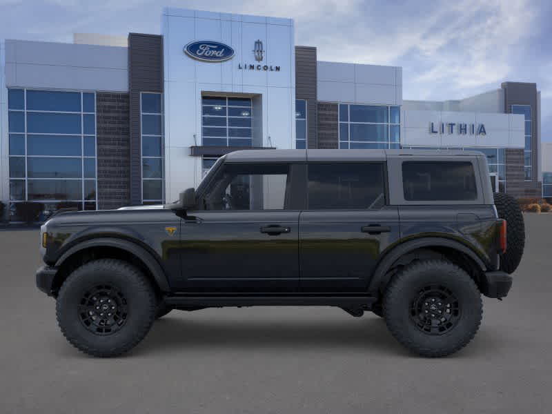 Thumbnail: 2026 Ford Bronco - 3