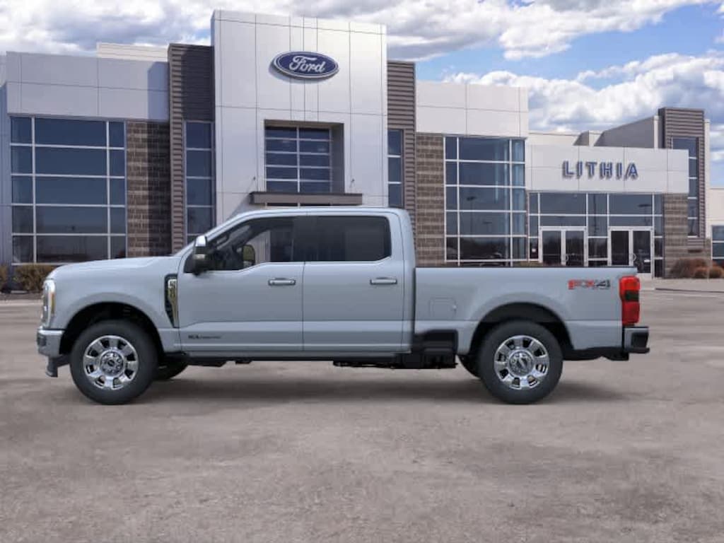 New 2026 Ford F-350 Lariat Truck