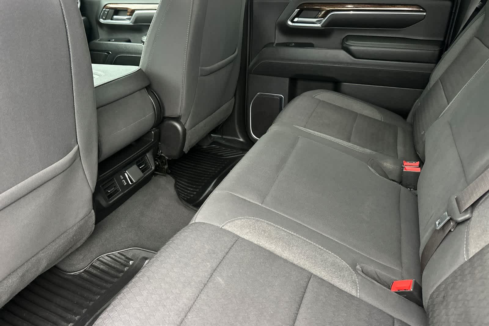 Thumbnail: 2024 GMC Sierra 2500 - 4