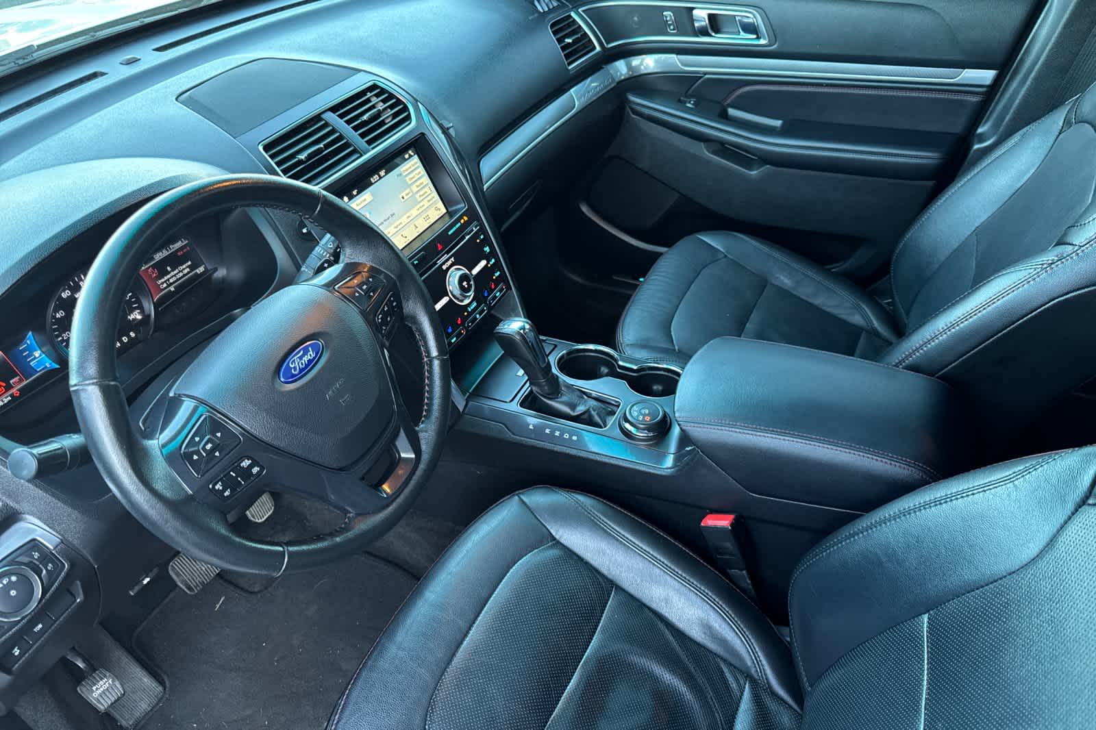 Thumbnail: 2017 Ford Explorer - 11