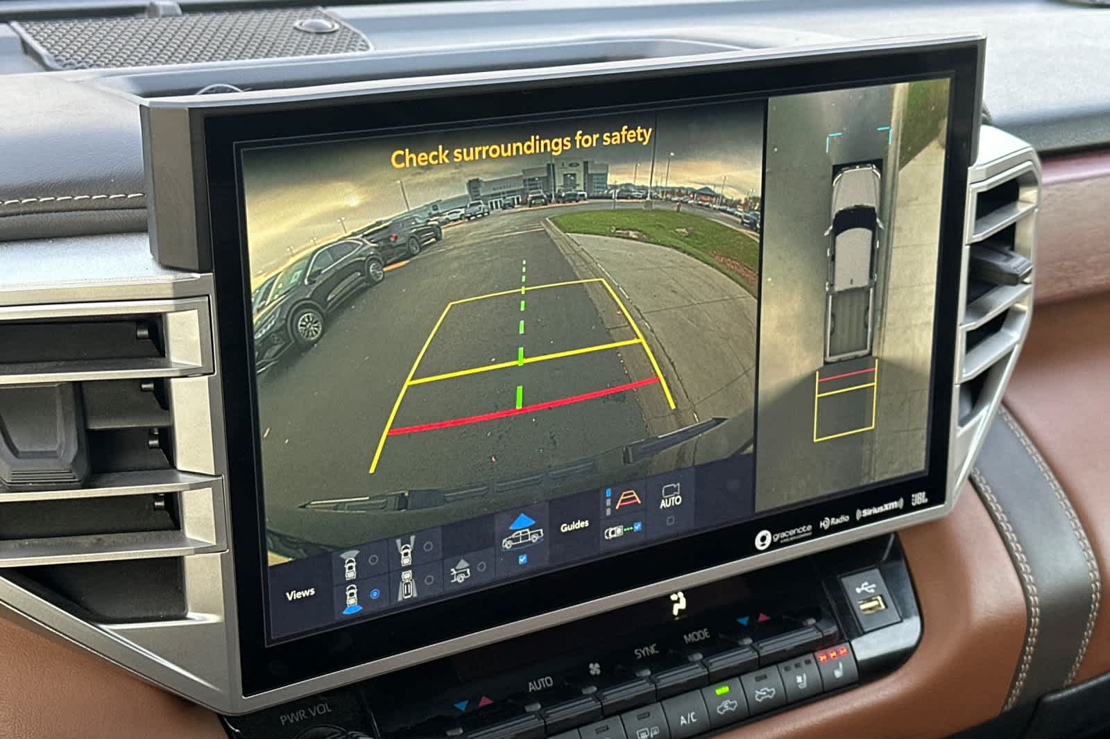 Thumbnail: 2024 Toyota Tundra - 18