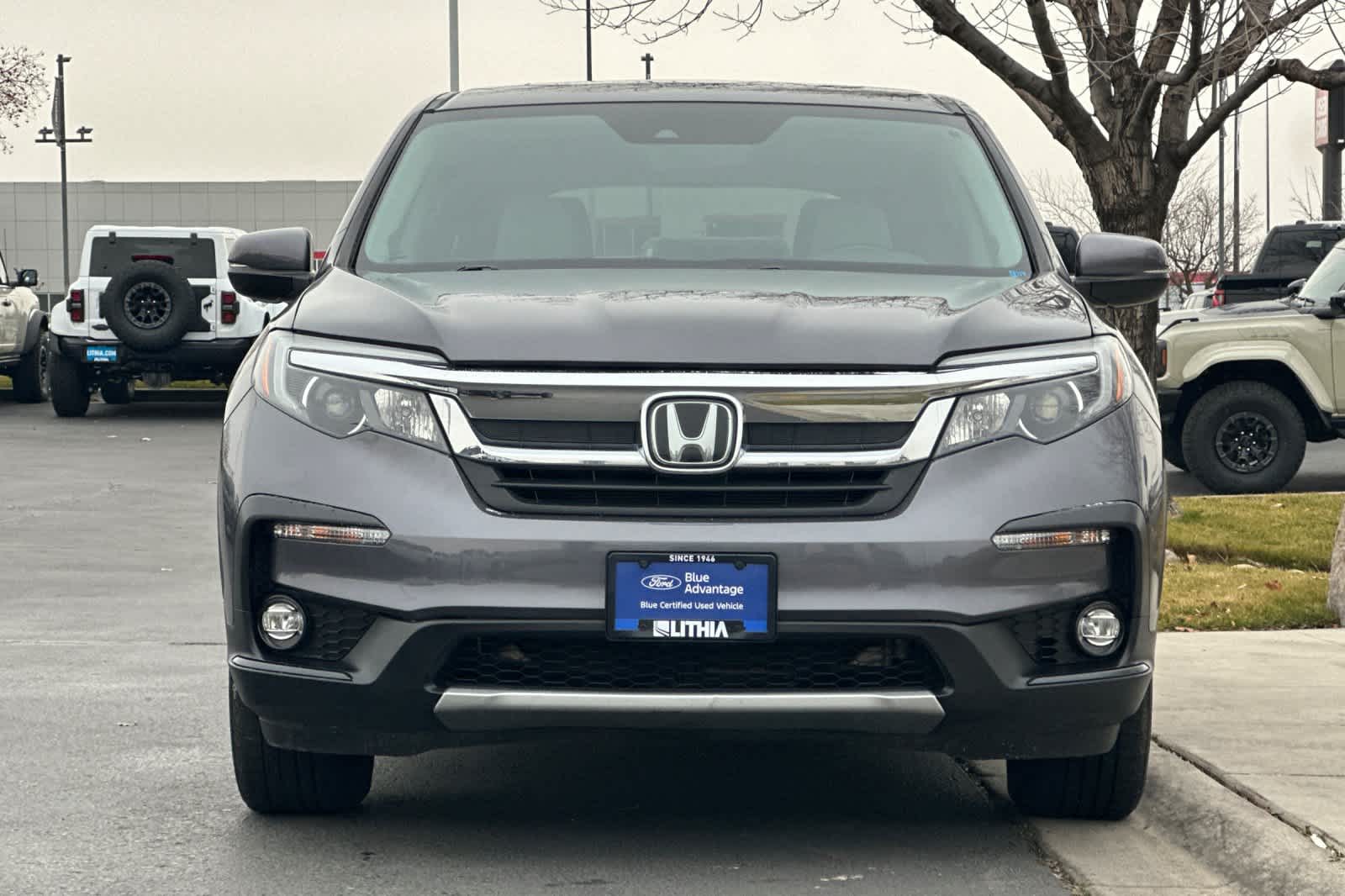 Thumbnail: 2019 Honda Pilot - 10