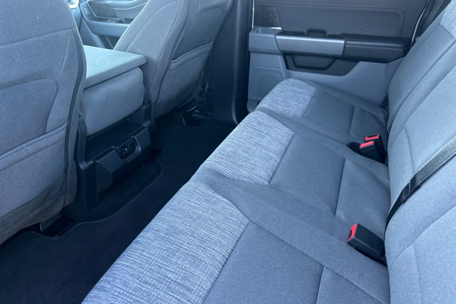 2023 Ford F-150 XLT photo 3