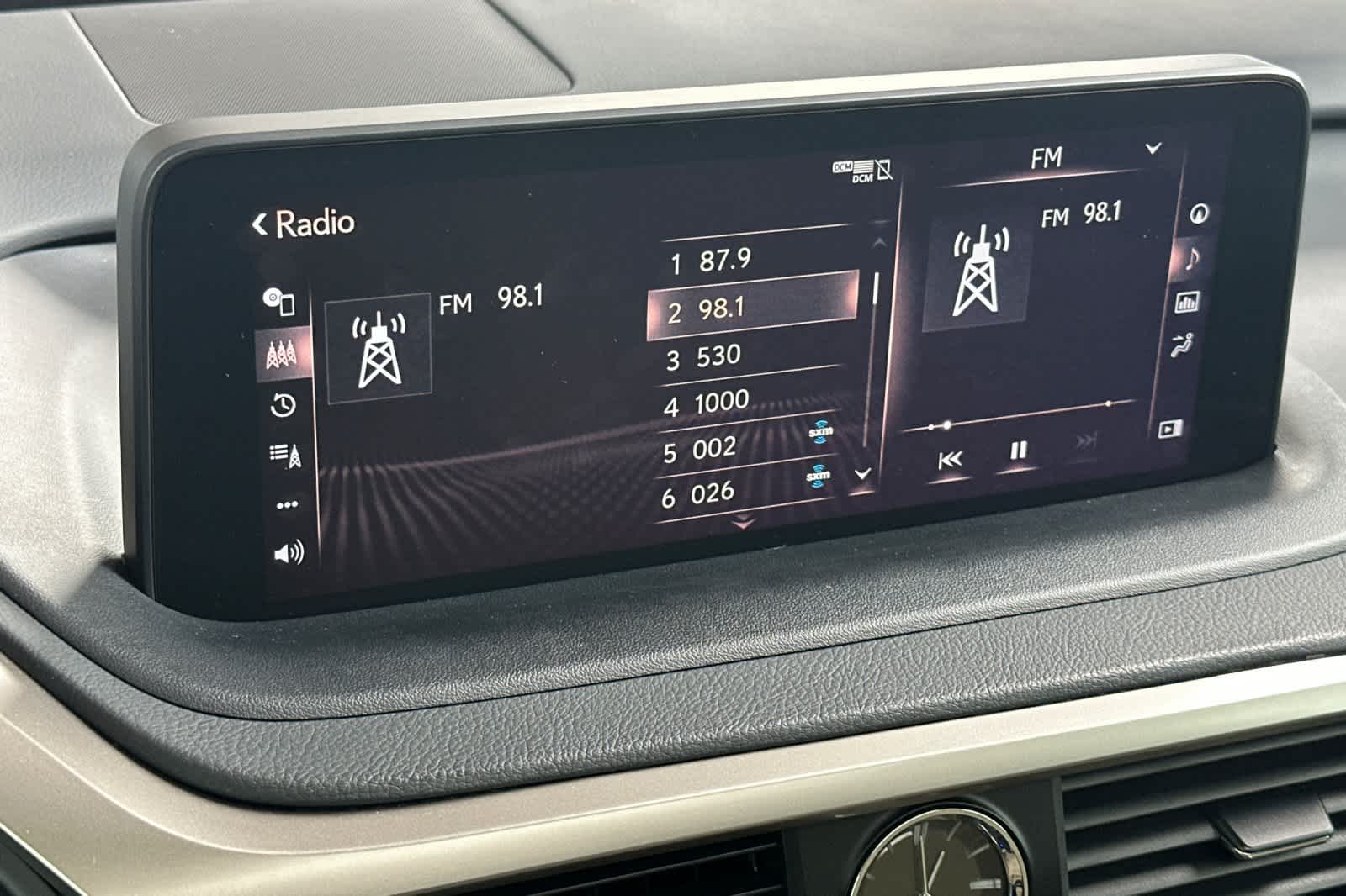 Thumbnail: 2022 Lexus RX - 18