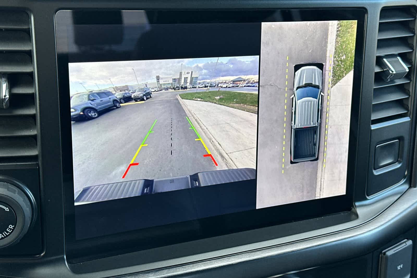 Thumbnail: 2023 Ford F-150 - 19