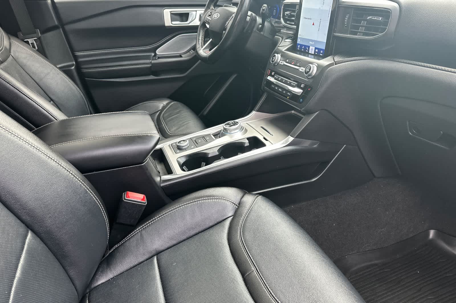 Thumbnail: 2020 Ford Explorer - 17