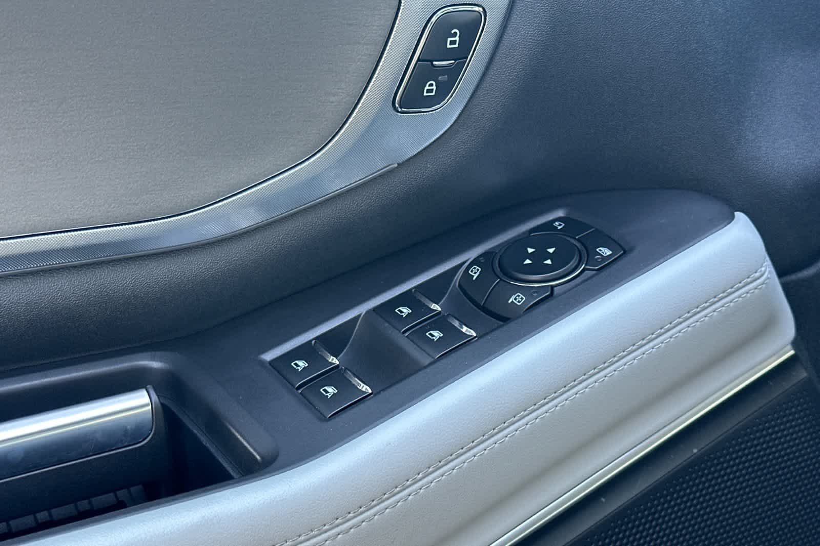 Thumbnail: 2025 Ford Expedition - 13